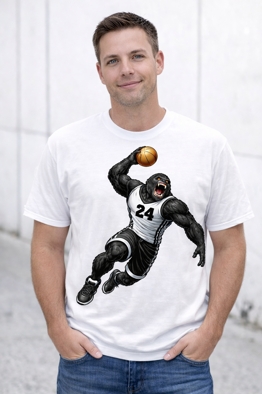 Gorilla Basketball Player - Slam Dunk - T-shirt / Hoodie