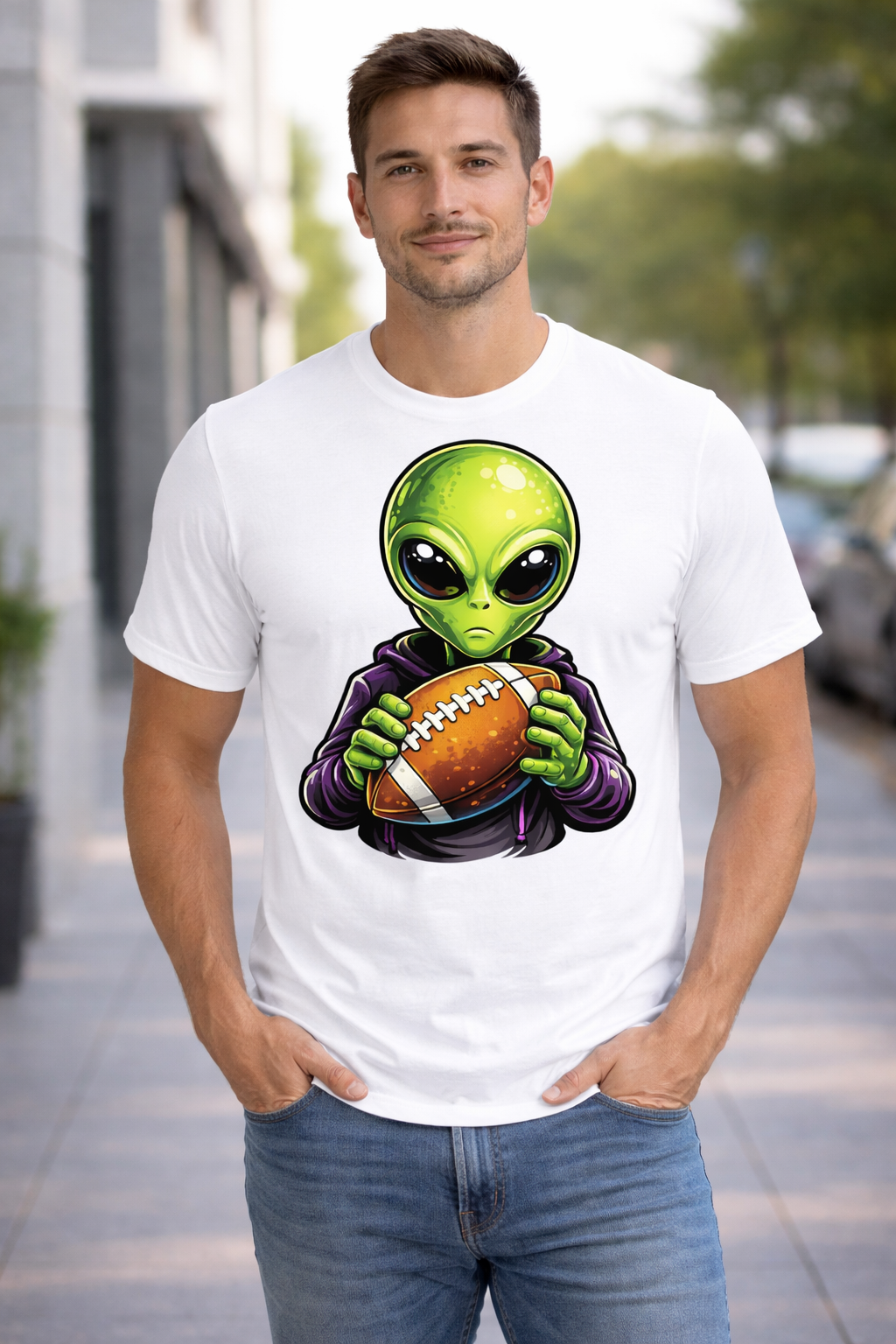 Alien Football Player - T-shirt / Hoodie